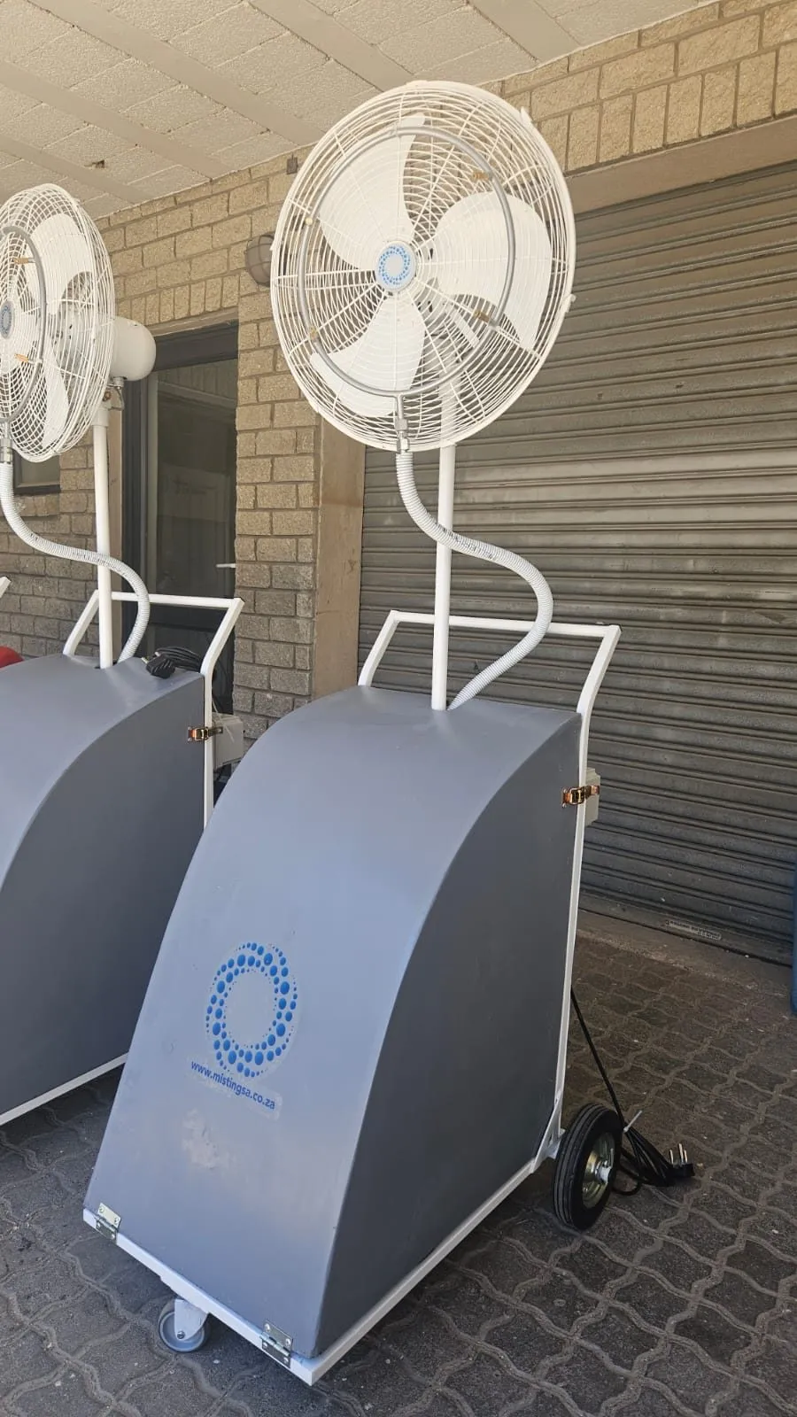 Mobile Misting Fans – Outdoor Cooling