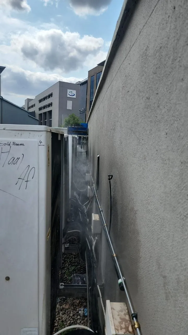 Pre-Cooling System